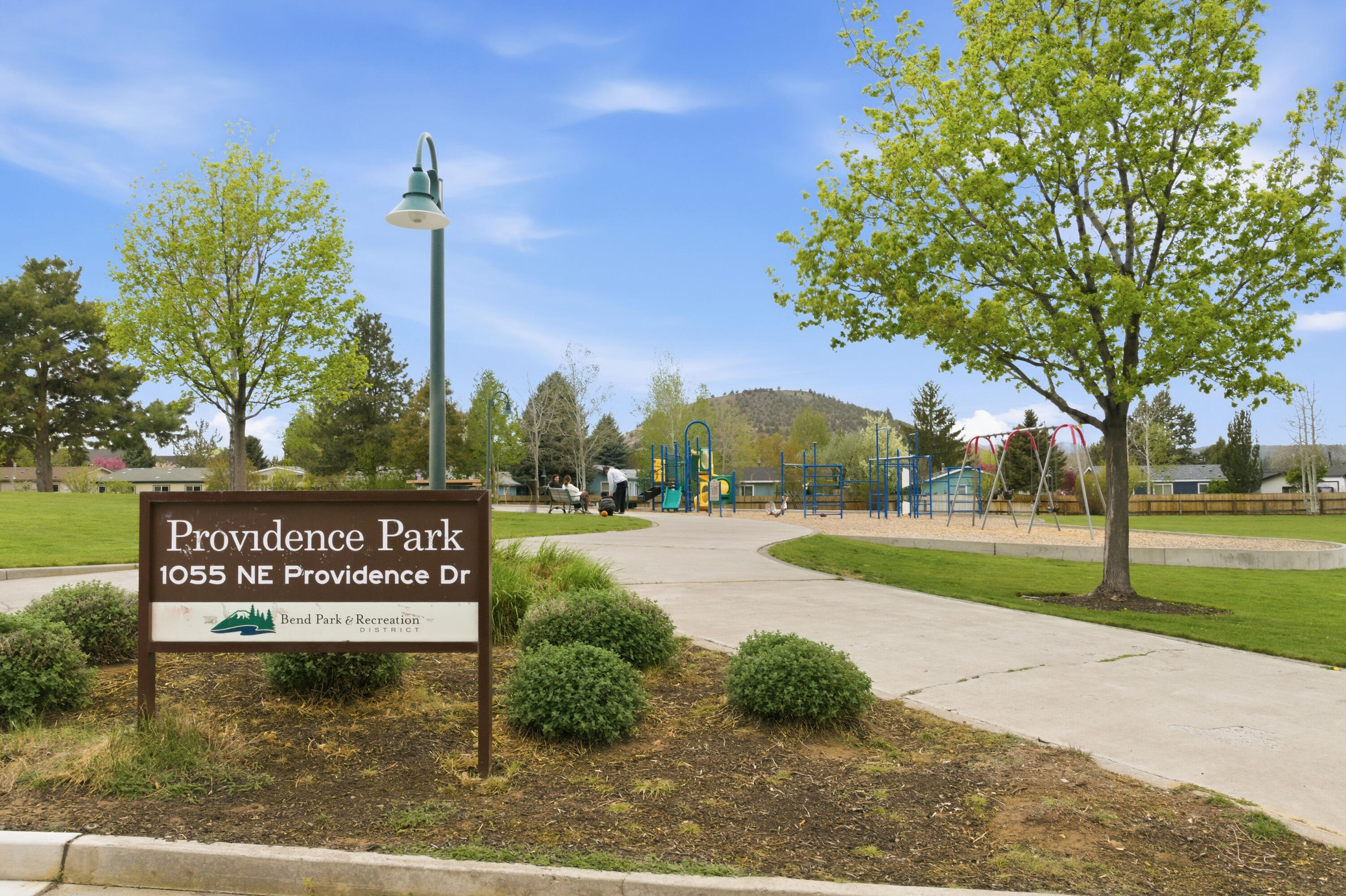 3097 NE Barrington Court