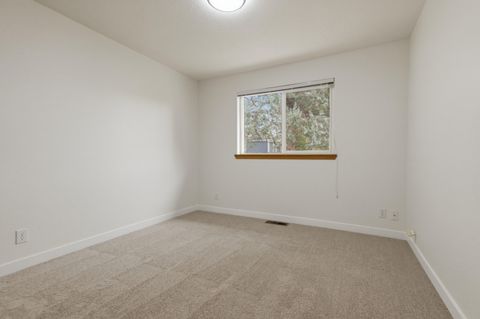 Tiny photo for 3097 NE Barrington Court, Bend, OR 97701 (MLS # 220220076)