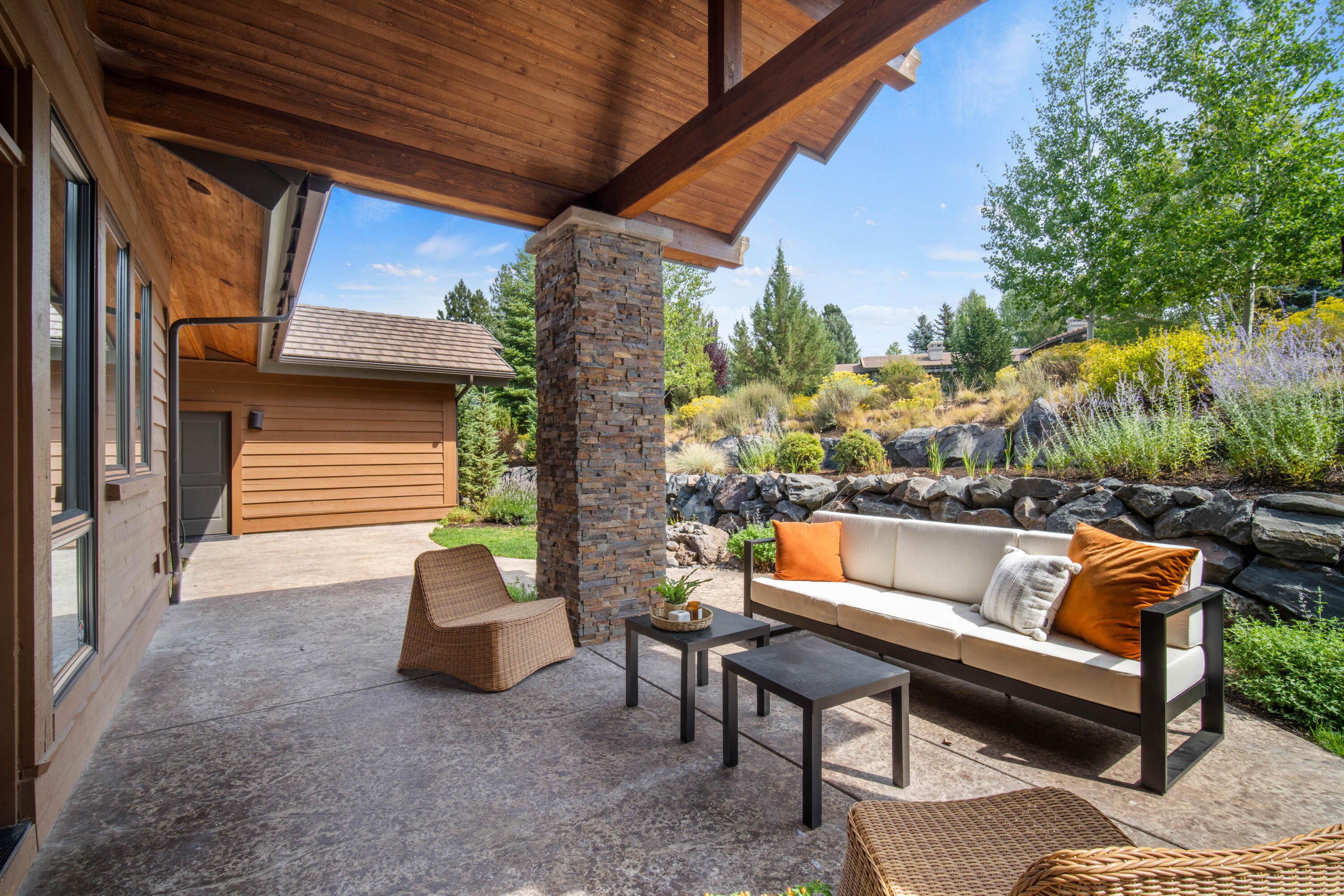 Broken Top - Residential