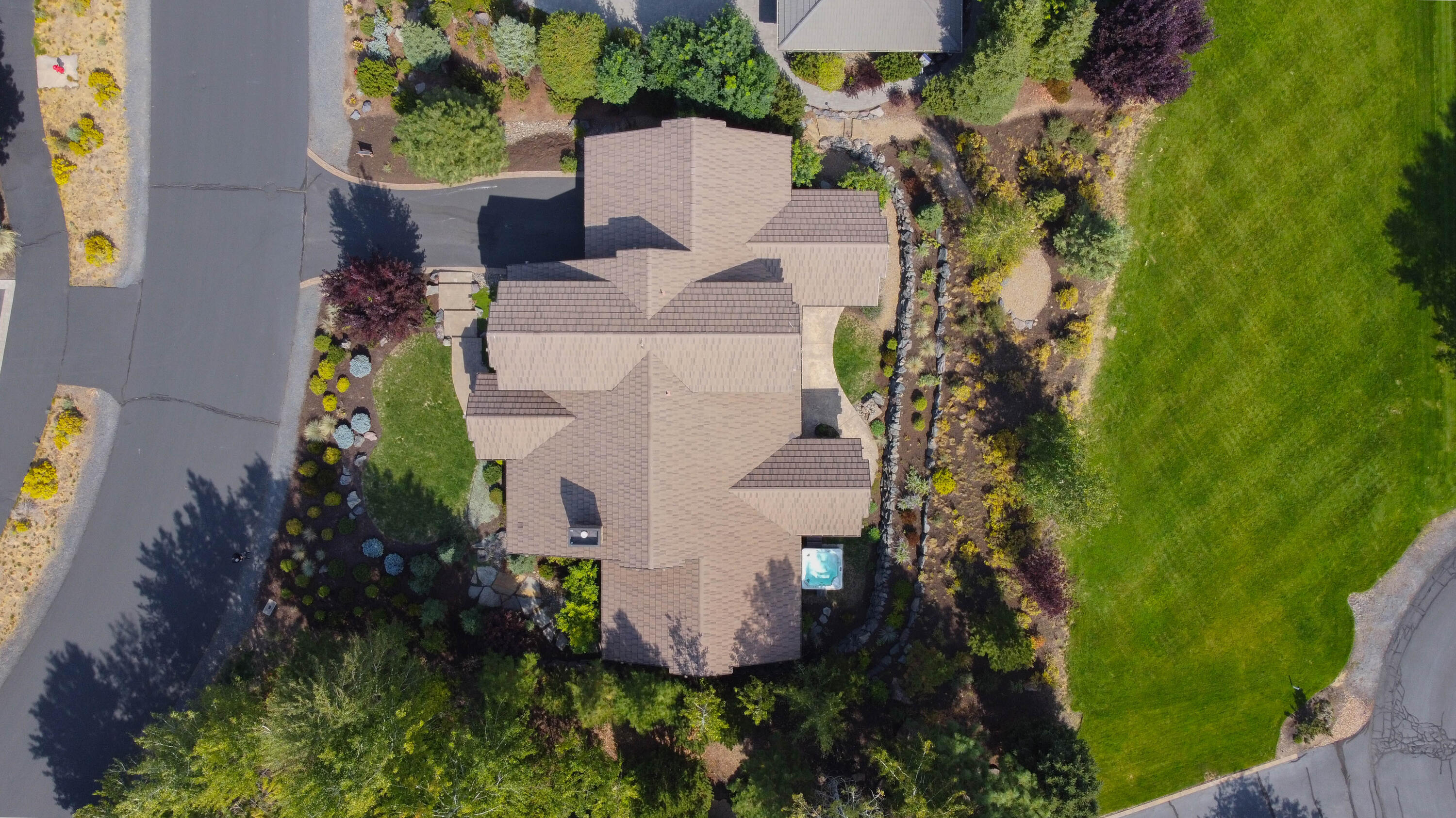 Broken Top - Residential