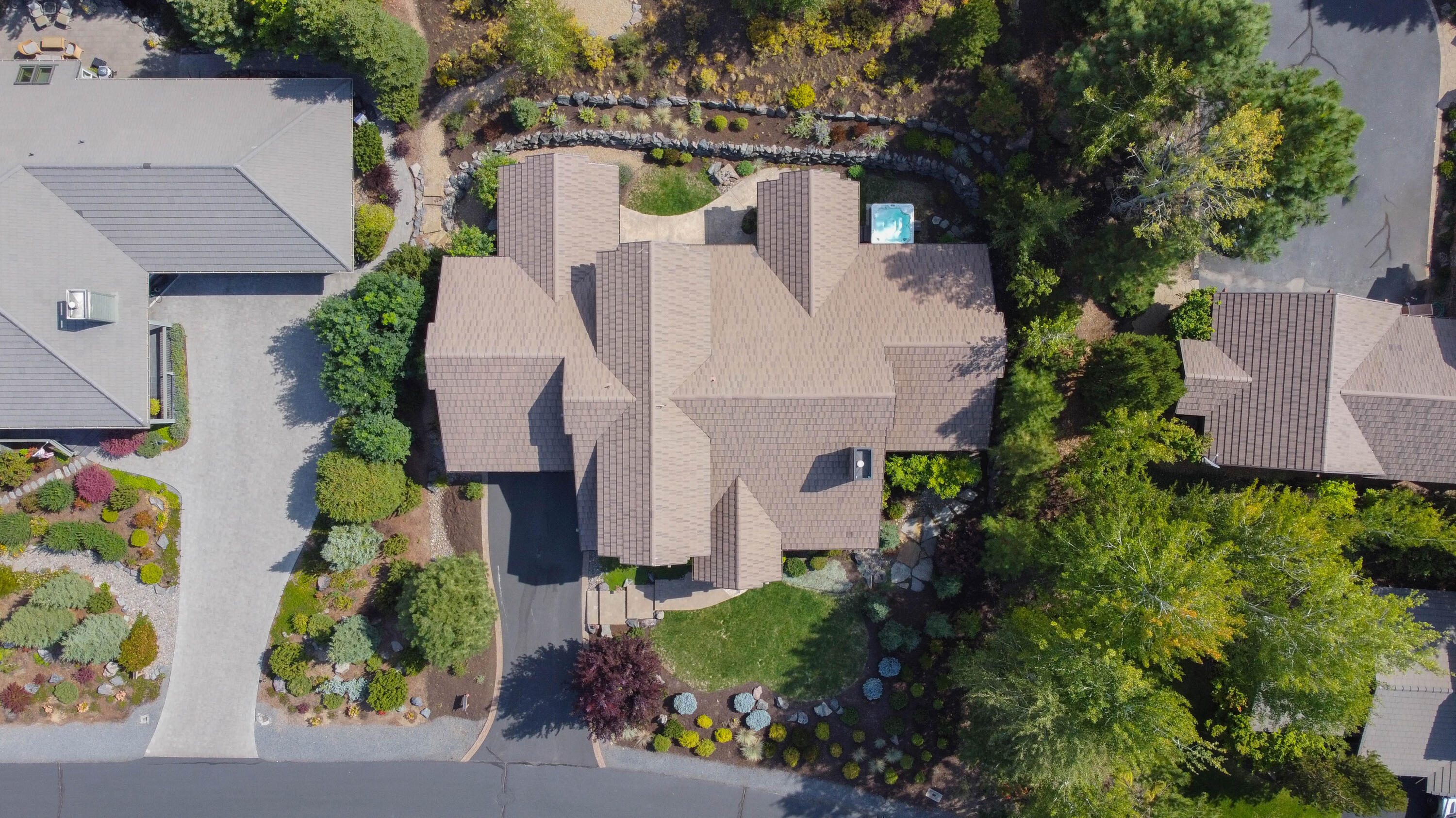 Broken Top - Residential