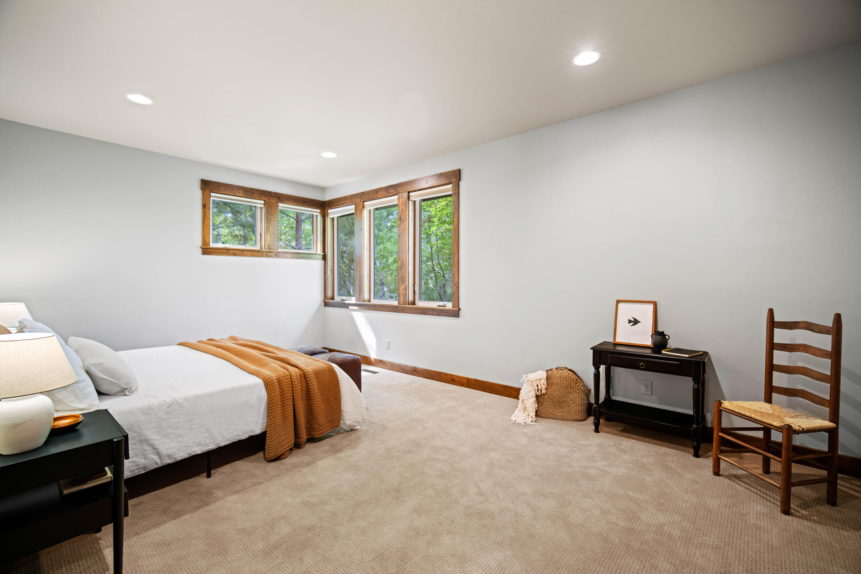 Broken Top - Residential