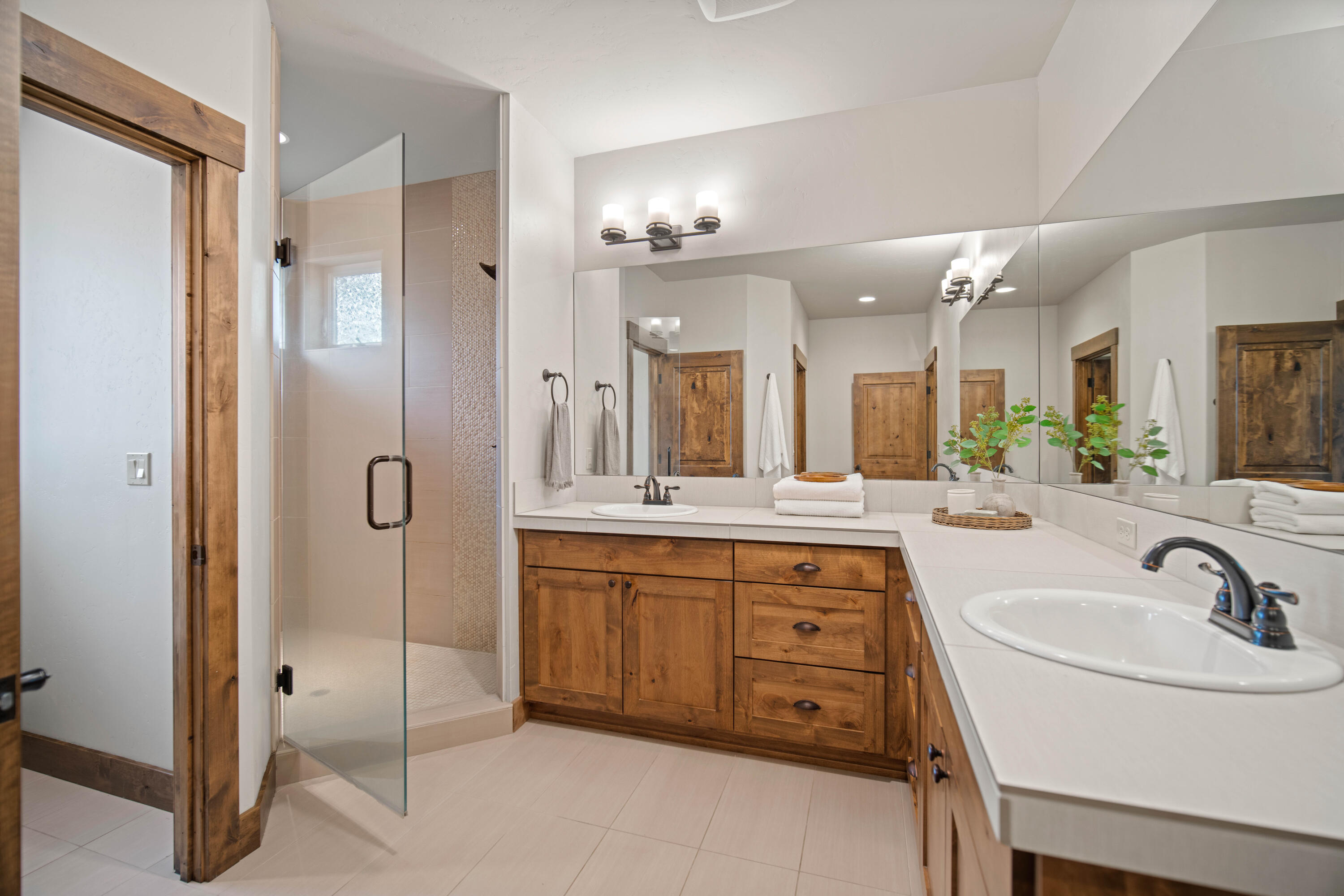 Broken Top - Residential