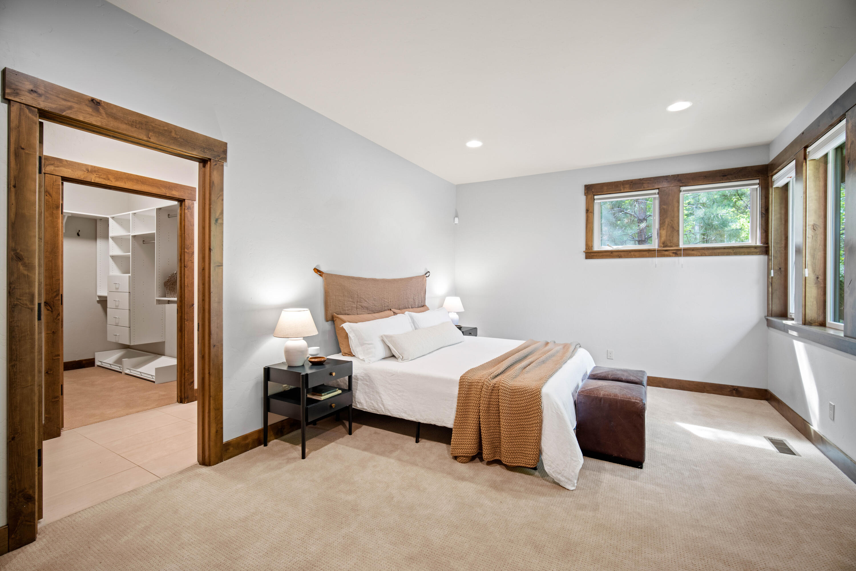 Broken Top - Residential