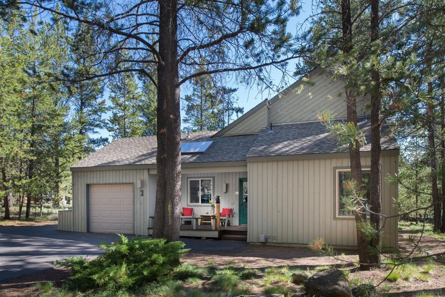 Conveniently located in the heart of Sunriver this perfect Sunriver getaway has a cozy cabin feel yet has modern furnishings and amenities. The great room features a gas fireplace with a floor to ceiling lava rock fireplace to give it that nostalgic Sunriver feel. Two bedrooms on the ground level with the master suite upstairs with access to a private sauna and deck. The home has three deck areas - all great spots to sit, relax and enjoy the Central Oregon outdoors. Great common to the rear with easy access to the walking/bike path just out your back door. Located on a cul-de-sac with and just a short distance to Fort Rock Park. Single car garage, hot tub. Being sold furnished. SHARC Paid in Full!