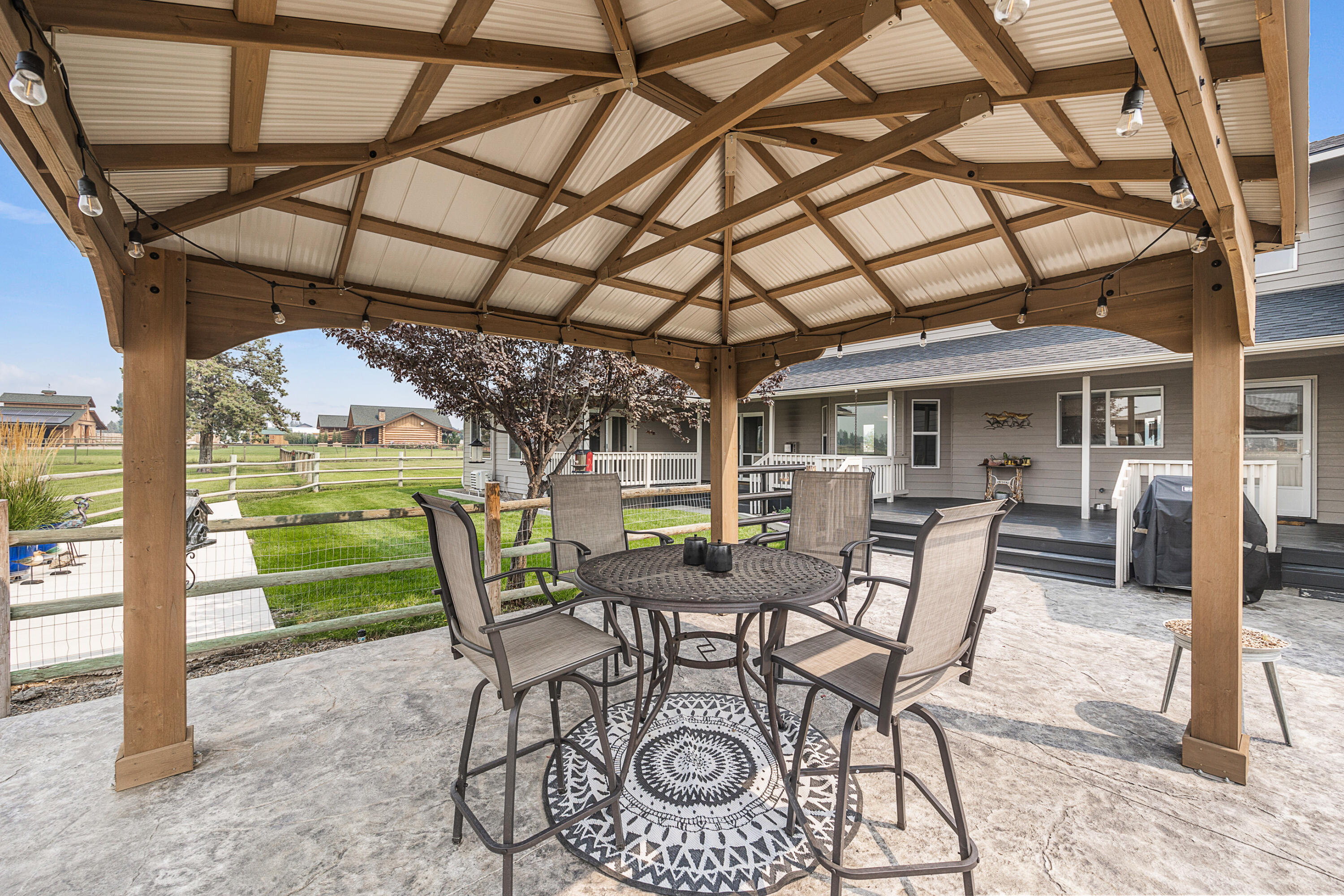 Equestrian Meadows - Residential