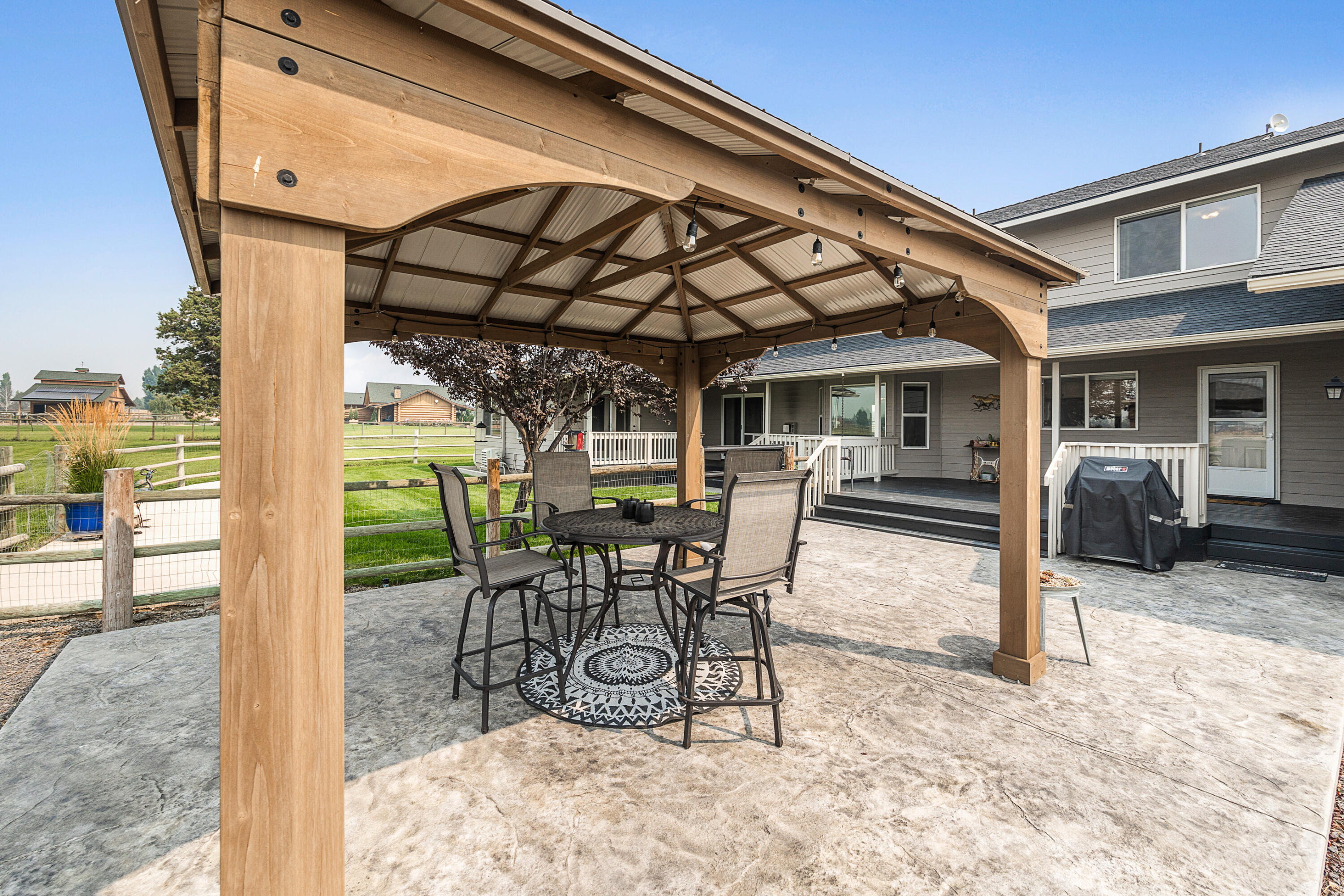 Equestrian Meadows - Residential