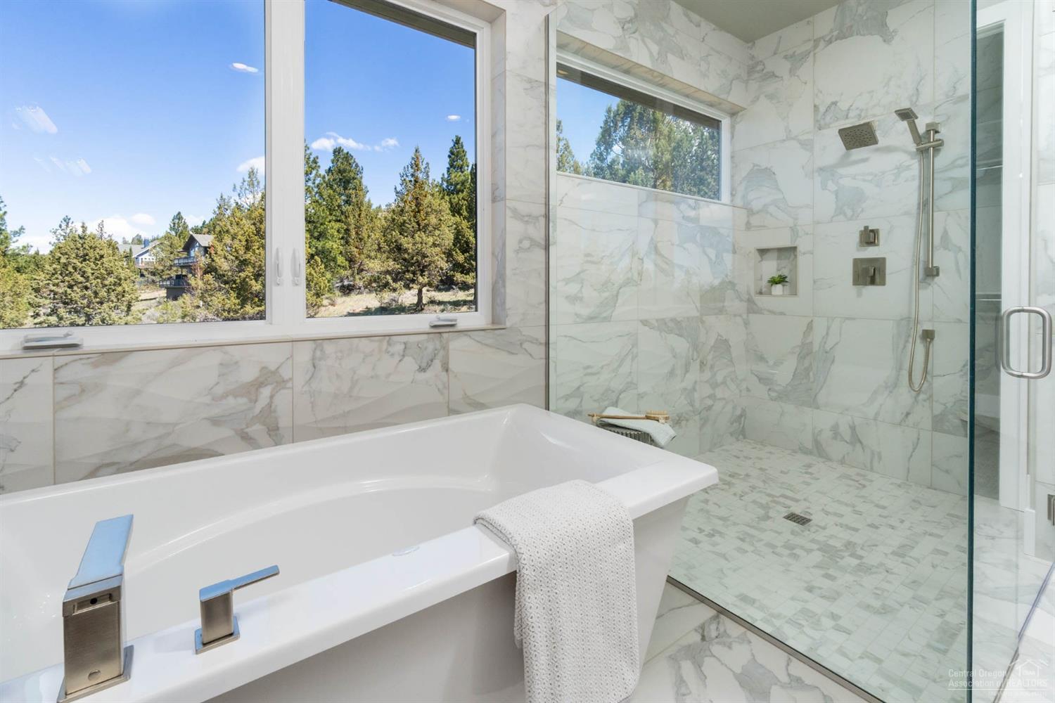 Awbrey Butte - Residential