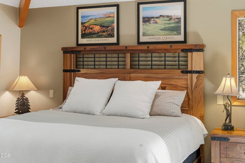 Tiny photo for 57691 Splitrock Lane #Lot 9, Sunriver, OR 97707 (MLS # 220223385)