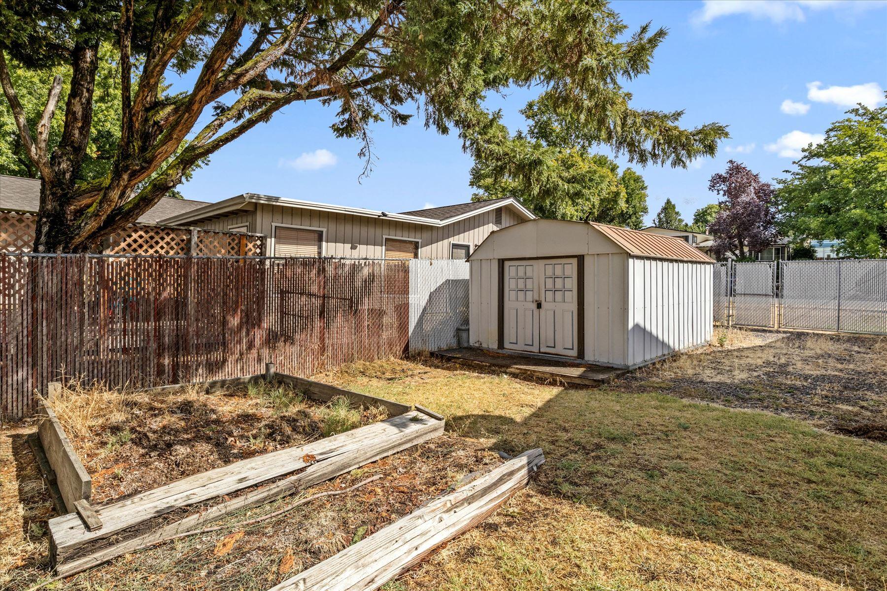 Blossom Hill Terrace Unit No 1 - Residential