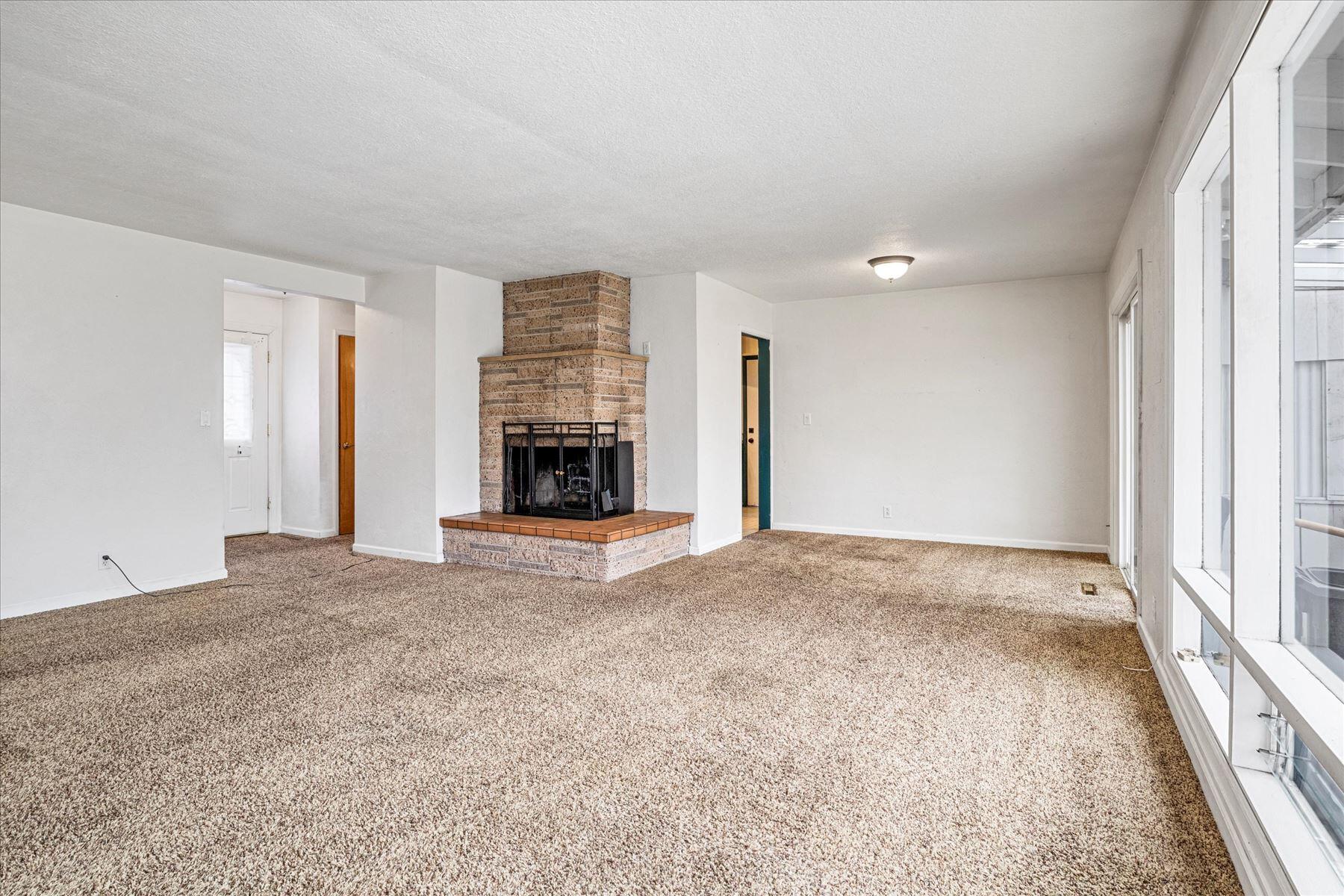 Blossom Hill Terrace Unit No 1 - Residential