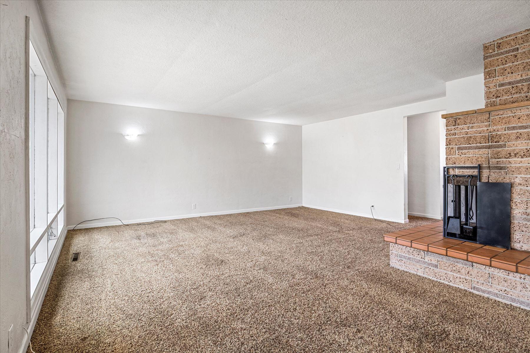 Blossom Hill Terrace Unit No 1 - Residential