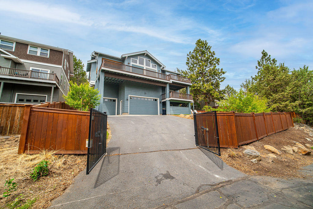 Awbrey Village - Residential