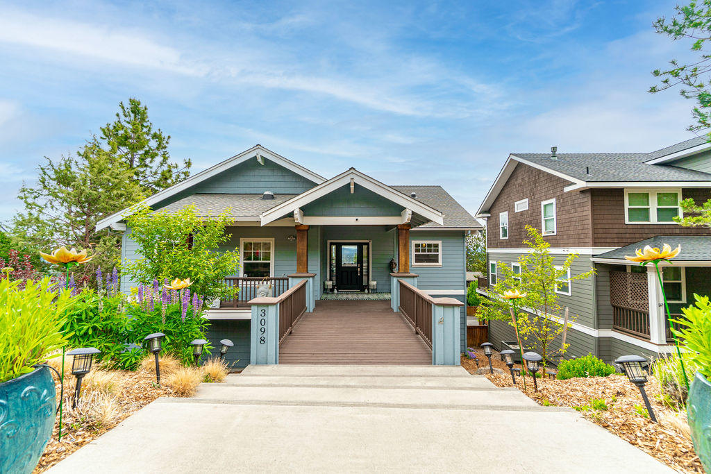 Awbrey Village - Residential