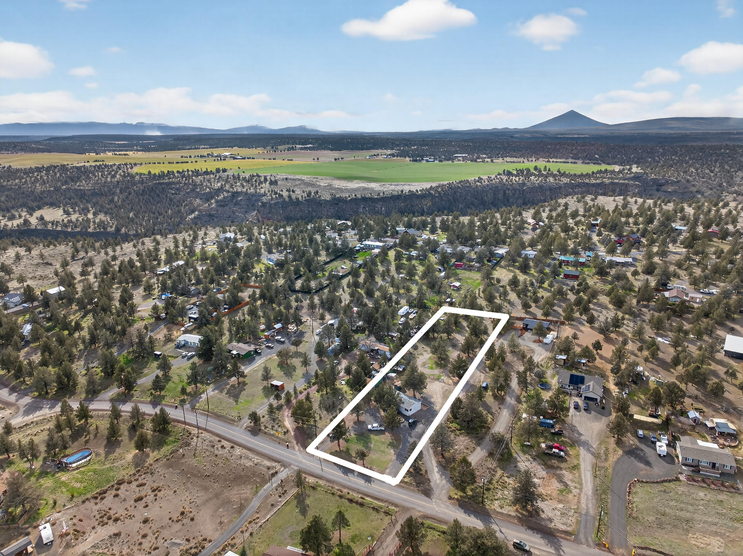 9059 SW Sand Ridge Road