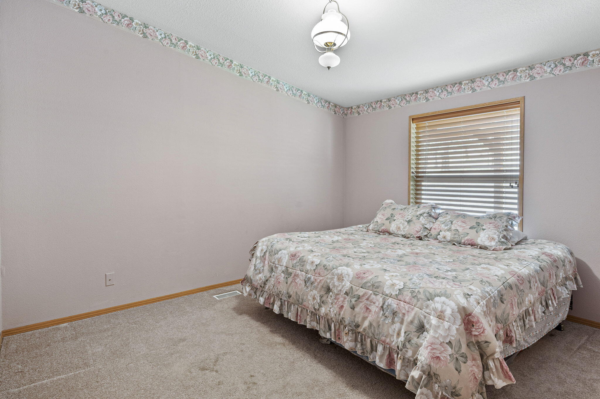 McKenzie Estates - Residential