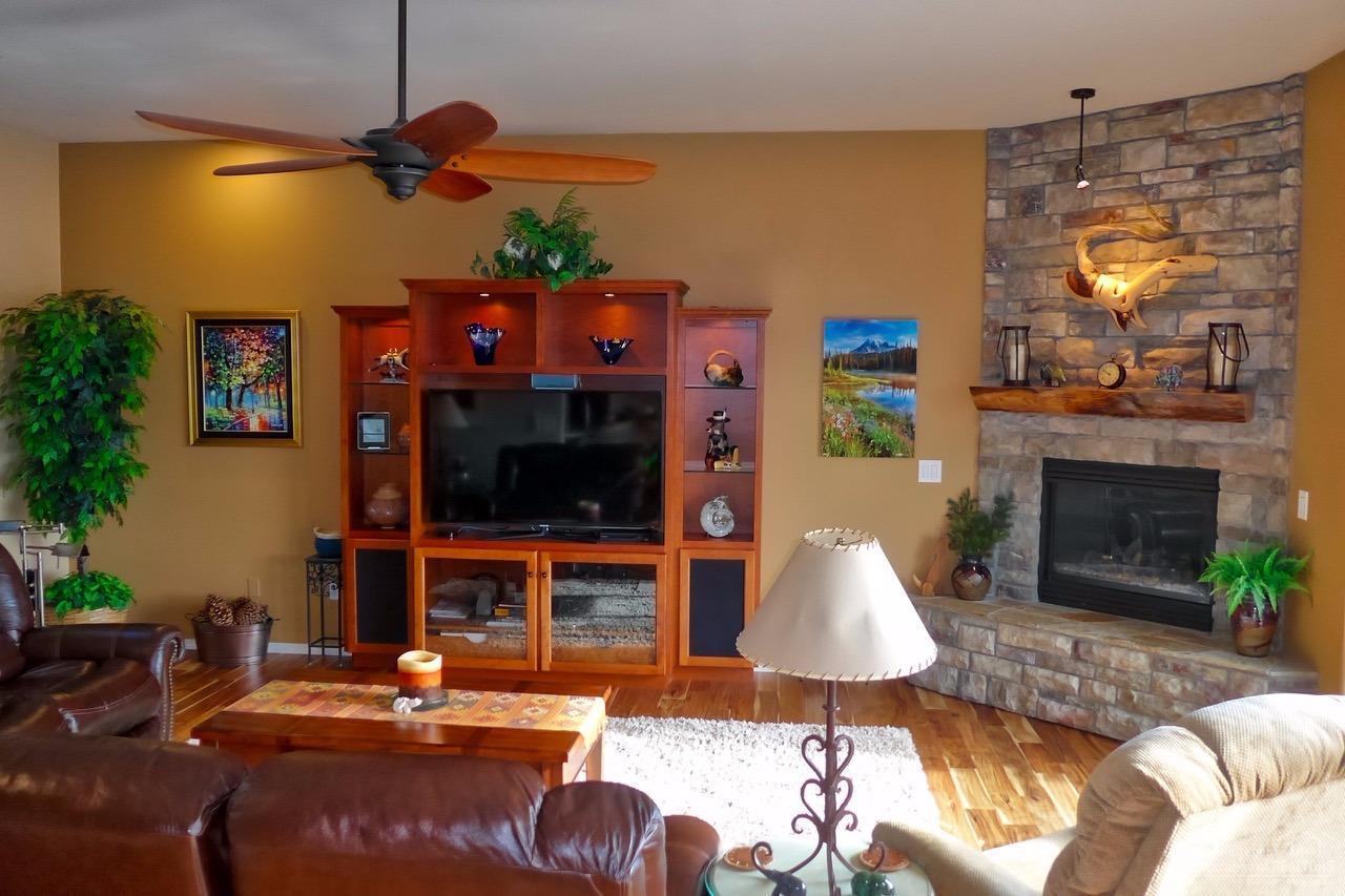 Eagle Crest - Residential