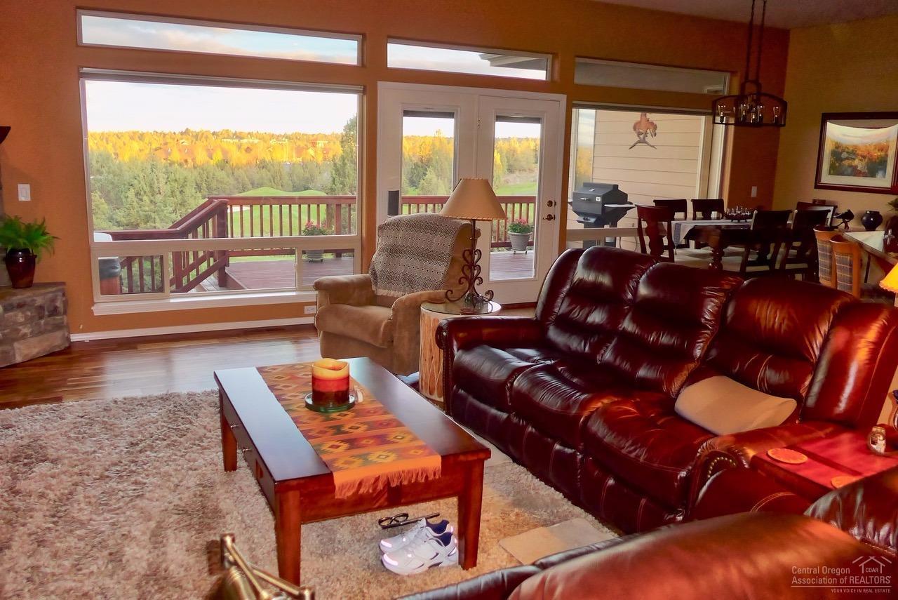 Eagle Crest - Residential