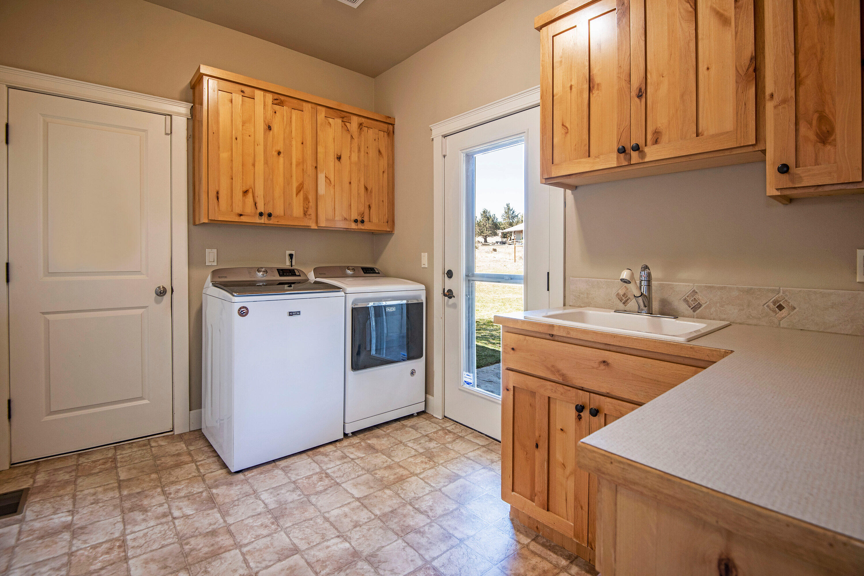 Sundance East - Residential