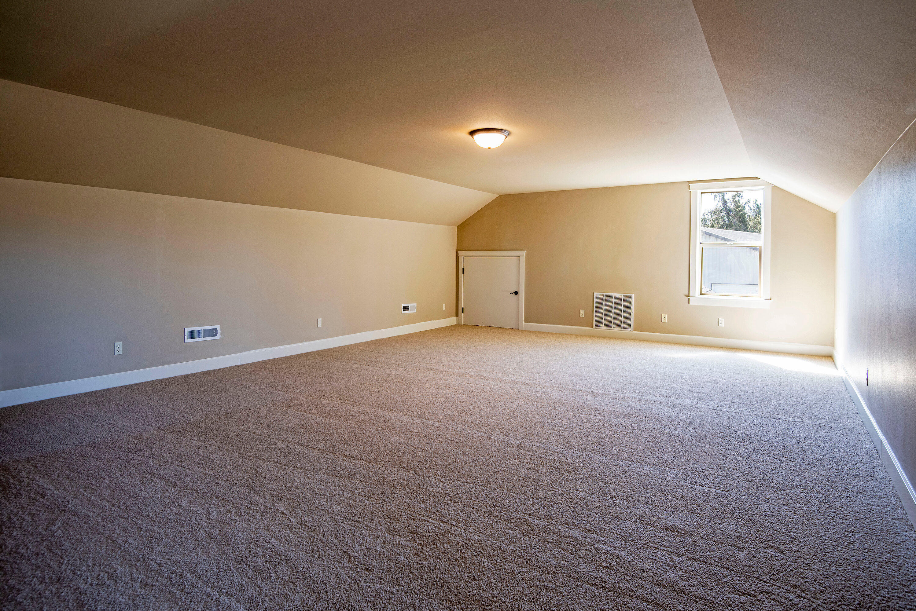 Sundance East - Residential