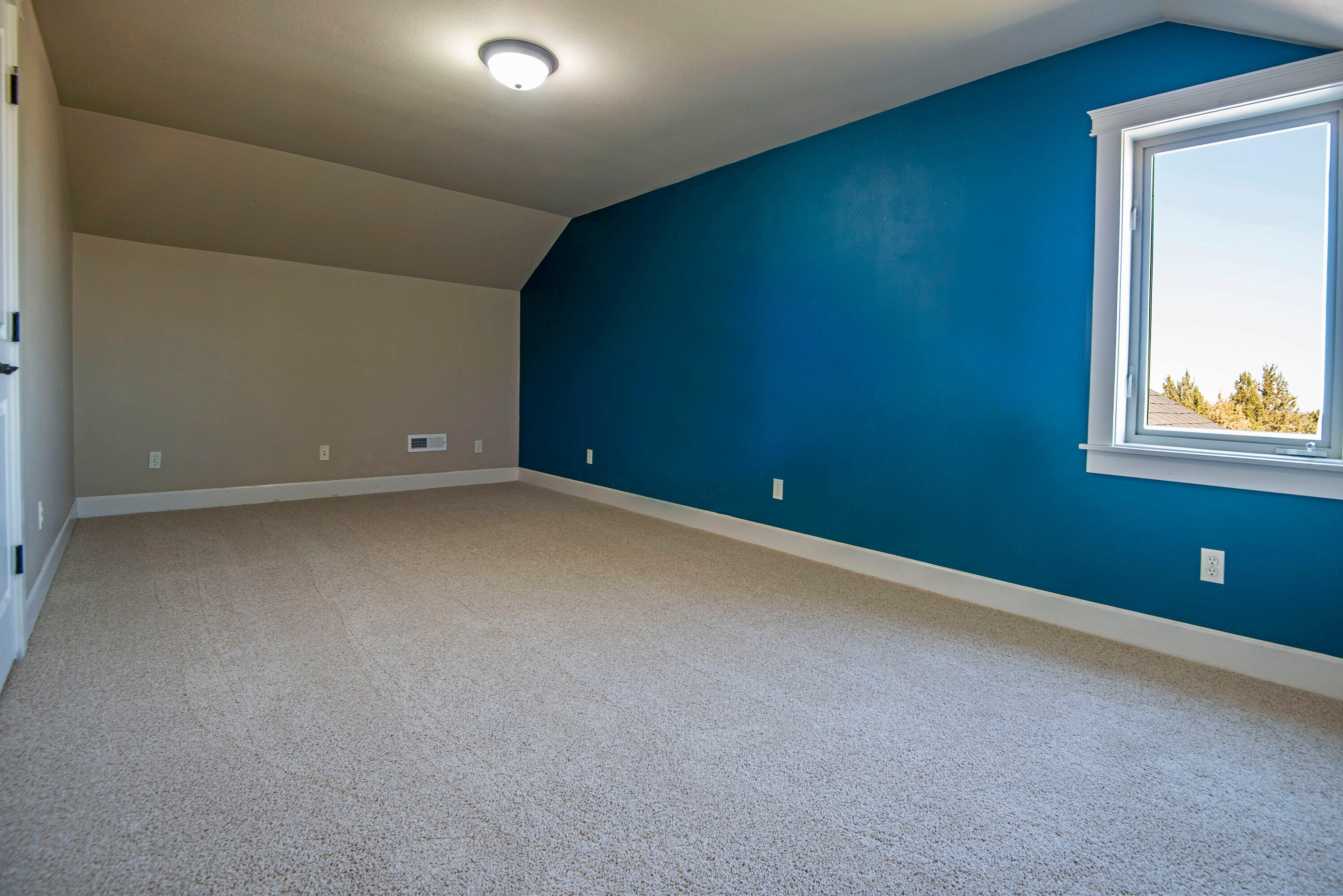 Sundance East - Residential