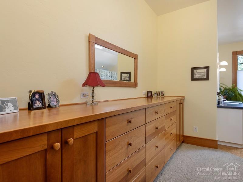 Awbrey Butte - Residential