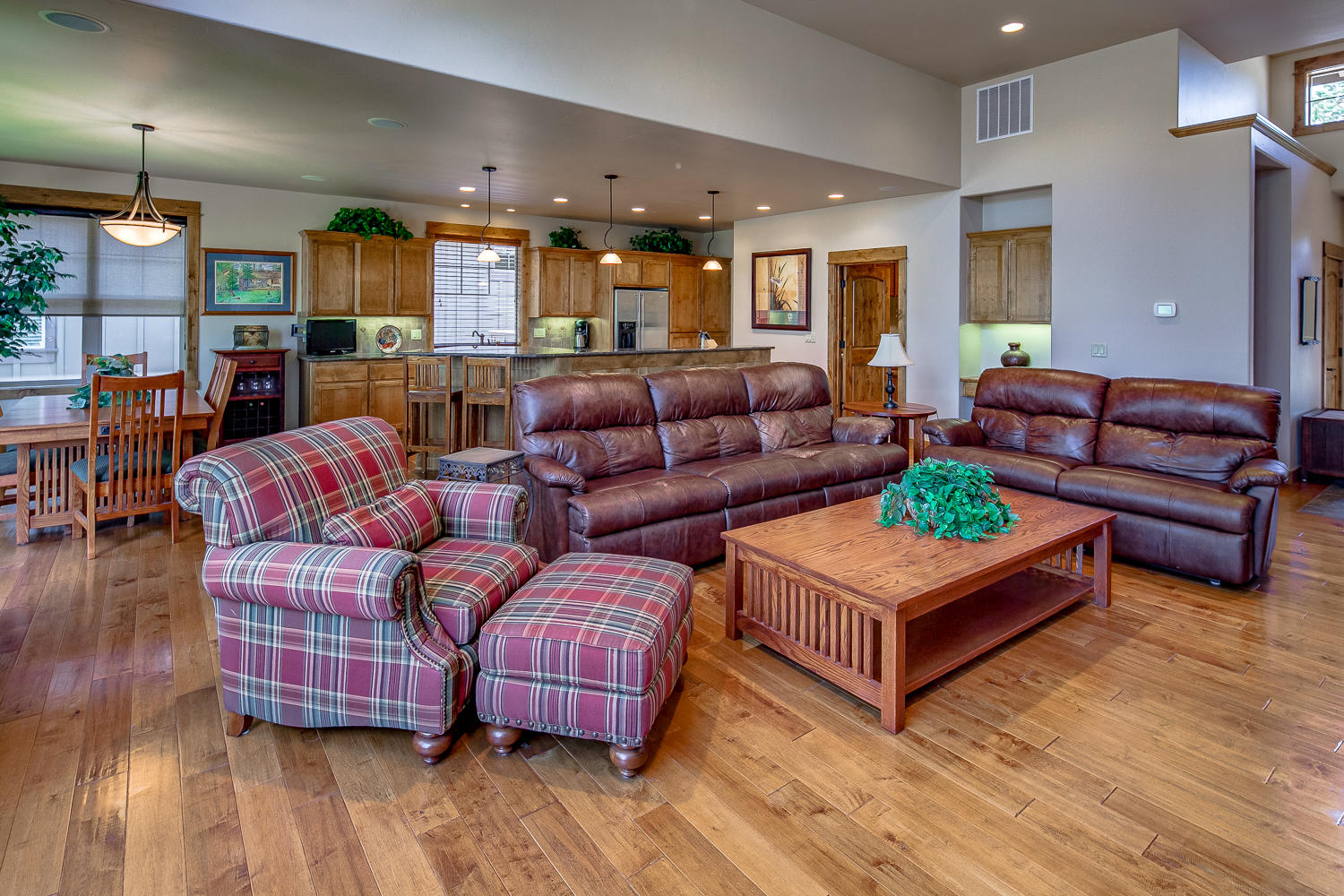 Eagle Crest - Residential