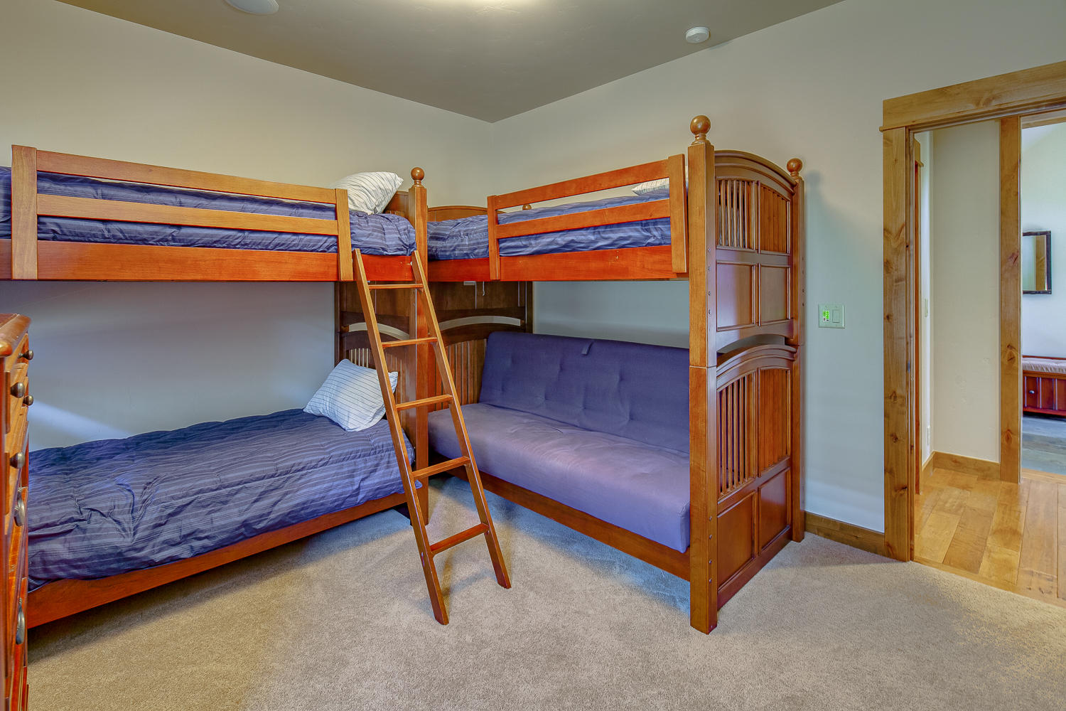 Eagle Crest - Residential