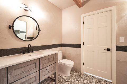 Tiny photo for 65020 Swalley Road, Bend, OR 97703 (MLS # 220210329)