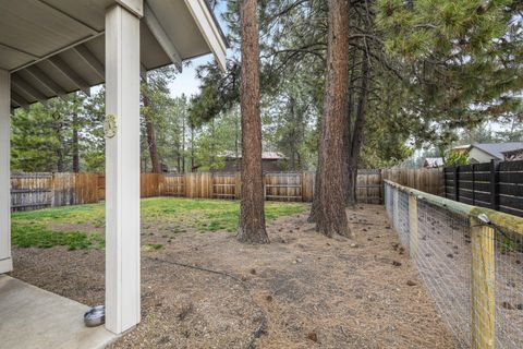 Tiny photo for 110 W Heising Drive, Sisters, OR 97759 (MLS # 220211694)