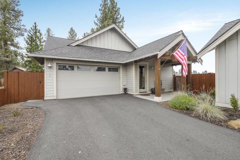 Tiny photo for 110 W Heising Drive, Sisters, OR 97759 (MLS # 220211694)