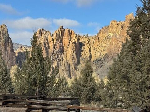 Tiny photo for 10100 NE Crooked River Drive #UNIT 6, Terrebonne, OR 97760 (MLS # 220215660)