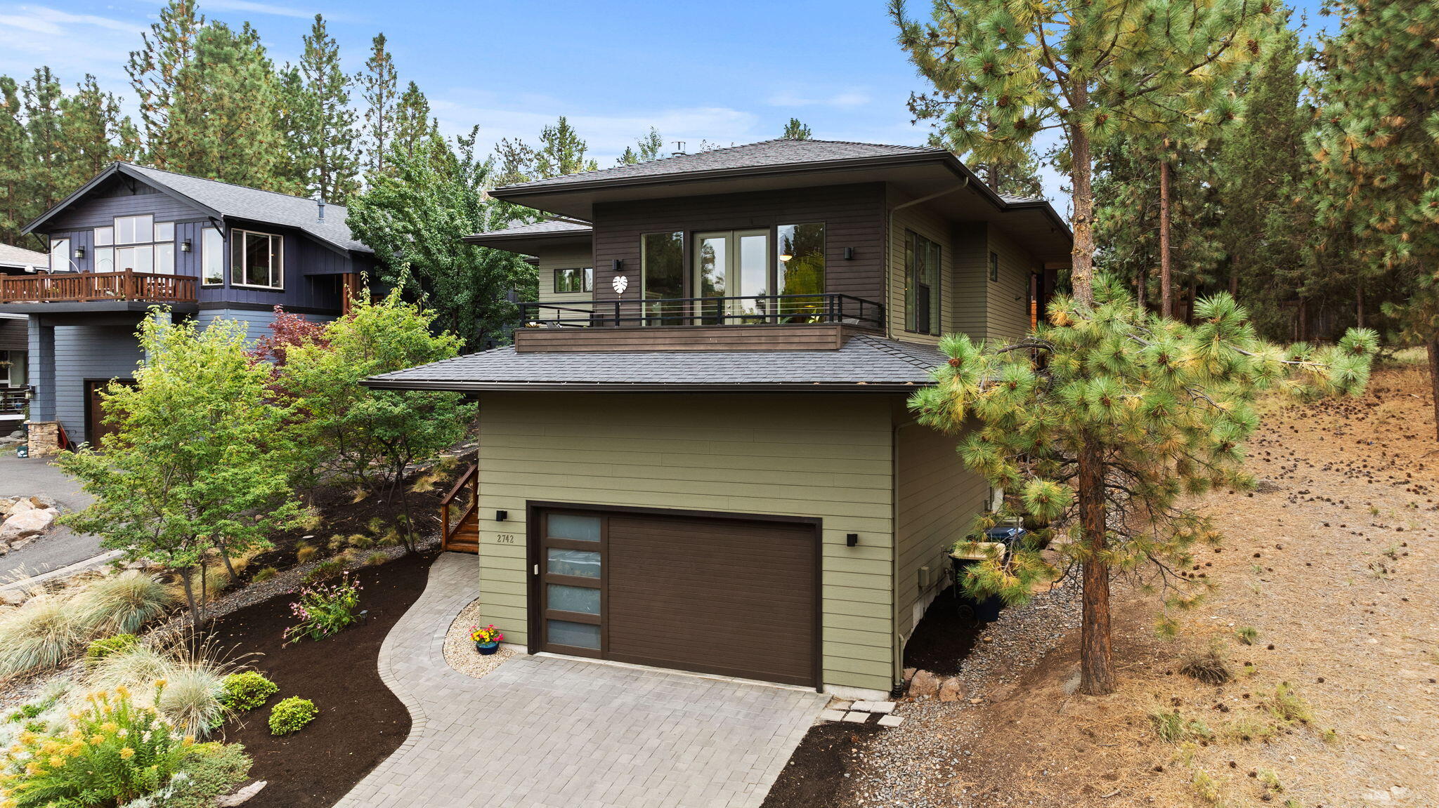 2742 NW Rainbow Ridge Drive