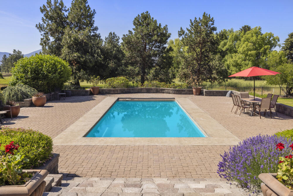 Shield Crest - Residential