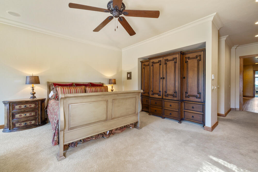 Shield Crest - Residential