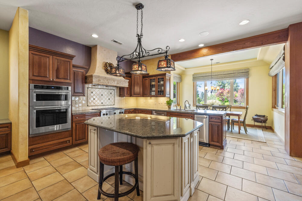 Shield Crest - Residential