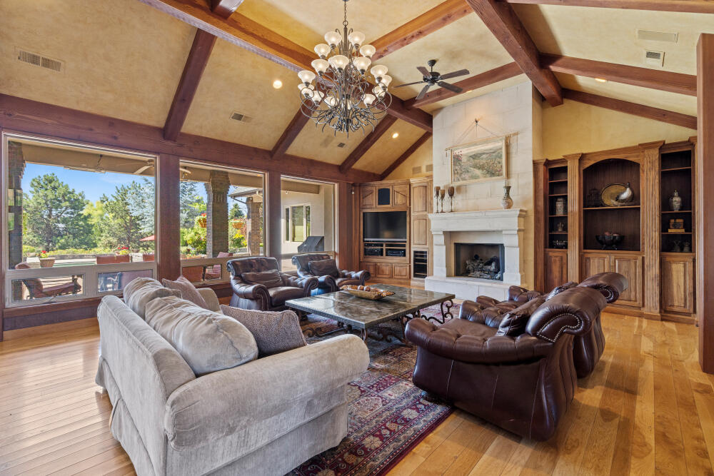 Shield Crest - Residential