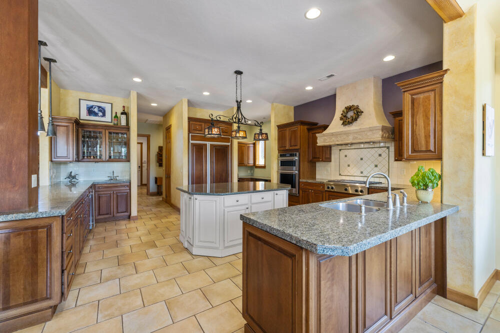 Shield Crest - Residential