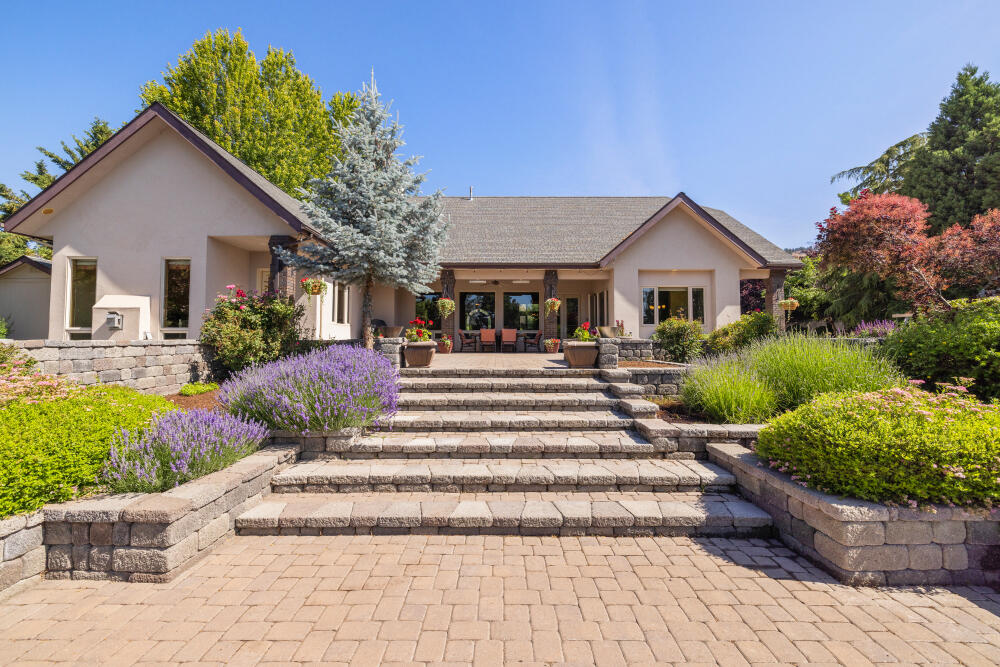 Shield Crest - Residential