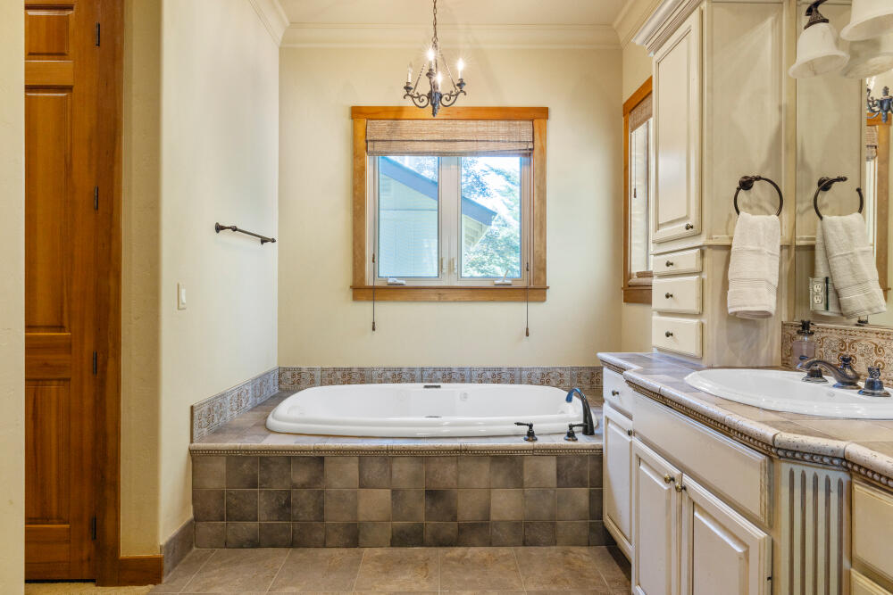 Shield Crest - Residential