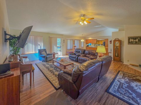 Tiny photo for 2363 Jaynes Drive, Grants Pass, OR 97527 (MLS # 220217490)