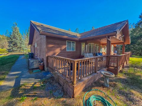 Tiny photo for 2363 Jaynes Drive, Grants Pass, OR 97527 (MLS # 220217490)