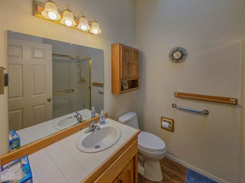 Tiny photo for 2363 Jaynes Drive, Grants Pass, OR 97527 (MLS # 220217490)