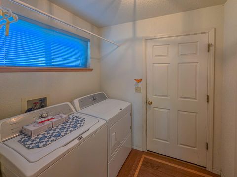 Tiny photo for 2363 Jaynes Drive, Grants Pass, OR 97527 (MLS # 220217490)