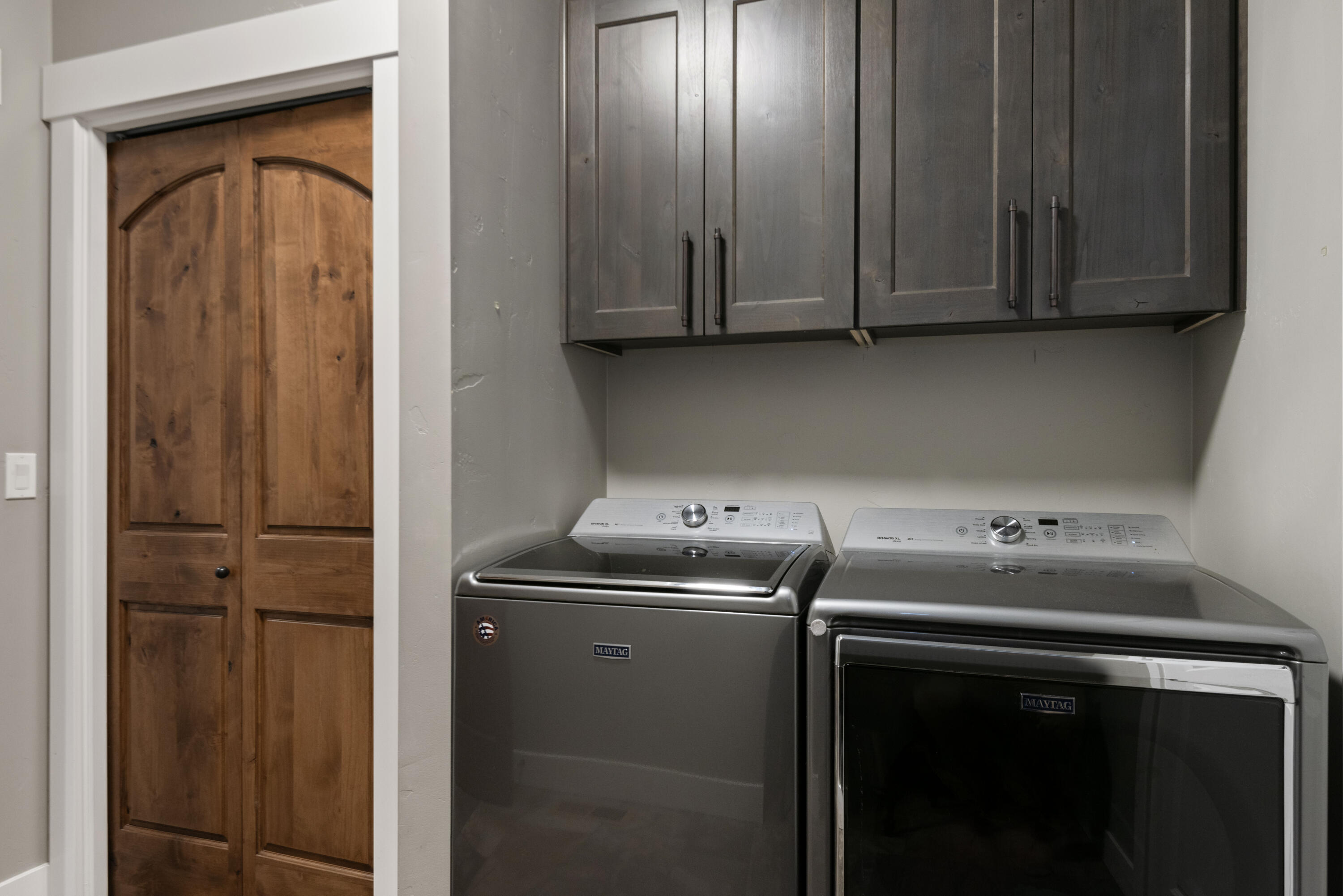 Squaw Creek Canyon - Residential