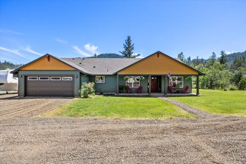 Tiny photo for 28981 Hwy 62, Trail, OR 97541 (MLS # 220214312)