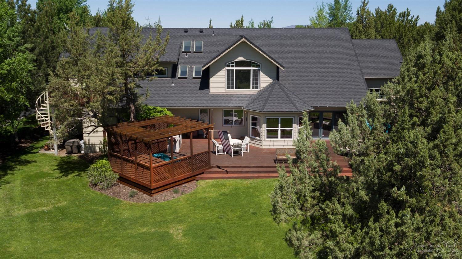 Eagle Crest - Residential