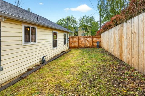 Tiny photo for 115 California Street, Ashland, OR 97520 (MLS # 220219323)