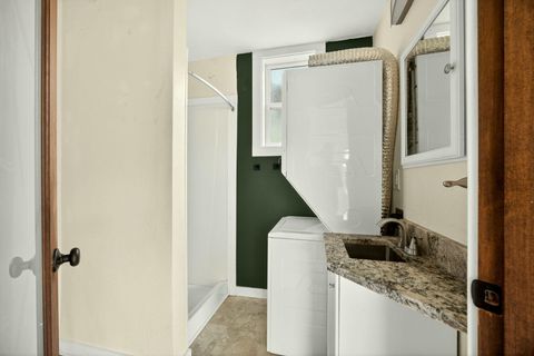 Tiny photo for 115 California Street, Ashland, OR 97520 (MLS # 220219323)