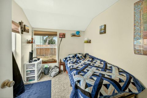 Tiny photo for 115 California Street, Ashland, OR 97520 (MLS # 220219323)